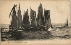Bateaux de Peche Ships