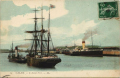 Calais L'Avant-Port Ships