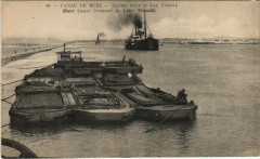 Canal du Suez Ships