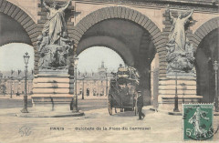 Paris Guichets De La Place Du Carrousel