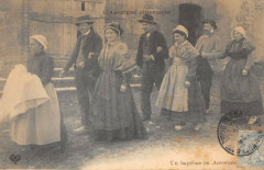 Un Bapteme En Auvergne