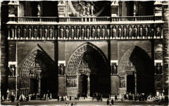 Paris 4e Facade de Notre Dame-Les Trois Portails&Galerie des Rois -
																					75004 Paris 4e
																			