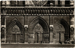 Paris 4e Cathédrale Notre Dame-Portails de la facade -
																					75004 Paris 4e
																			