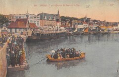 Trouville Le Bateau Du Havre Et Le Bac