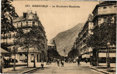 Grenoble - Le Boulevard Gambetta à Grenoble