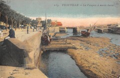 Trouville La Touque A Maree Basse -
													14 Calvados
												