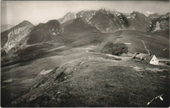 Le Col d'Aubisque - L'Hotel et la Descente sur Argeles