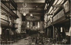 Guethary Interieur de l'Eglise