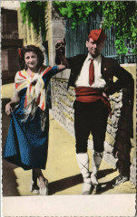 Roussillon Un Couple de Catalans