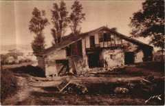 En Pays Basque - Vieille Ferme de Chez Nous