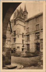 Angers La Cour du Grand Musee à Angers