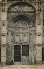 Gisors La Cathedrale - Le Portail Principal à Gisors