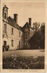 Saint-Pierre-du-Mesnil Chateau du Blanc-Buisson - Cour Interieure