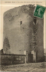 Verneuil-sur-Avre Tour Grise avant sa Restauration -
													27 Eure
												