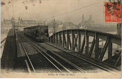 Carte postale ancienne Chemin de Fer Métropolitain - Ligne n°5 Etoile Gare-du-Nord - Tablier du Viaduc du Passy
                                                                     à Paris 15e
                                