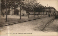 Tournon St.Martin Place de l'Eglise France -
													36 Indre
												