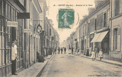 Avenue de la Gare à Mayet