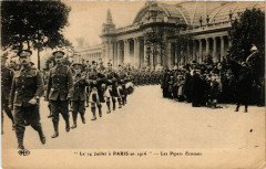 Paris 8e Les Pipers Ecossais à Paris 8e