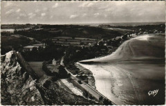 Plestin-les-Greves Plage de Saint-Efflam