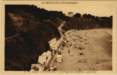 Etables-sur-Mer La Plage des Godelins - L'Arrivee