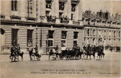 Visite de S.M.Alphonse Xiii a Paris Versailles Arrivée de voiture -
																					78000 Versailles
																			