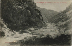 Gorges du Tarn a la prise d'eau des Fontaines France -
													48 Lozère
												