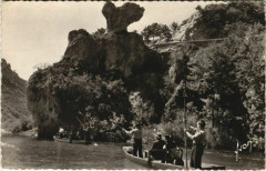Env.de La Malene Rocher du Champignon France -
													48 Lozère
												