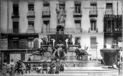 Nantes fontaine 7614