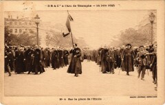 Paris 8e Sur la place de l'Etoile à Paris 8e