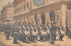 Paris Garde Republicaine Sortie De La Caserne Napoleon