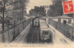 La Station du Métropolitain (Pont d'Austerlitz) à Paris 12e