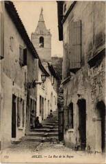 Arles La Rue de la Rogue à Arles