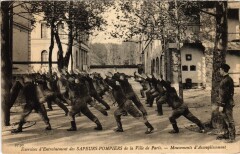 Paris Sapeurs-Pompiers Firefighters Exercice d'entrainement