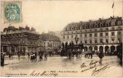 Paris 1e Place du Palais-Royal à Paris 1er