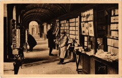 Paris 6e Arcades de l'Odeon à Paris 6e