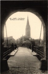 Caen Le Clocher saint-Pierre vu du Chateau