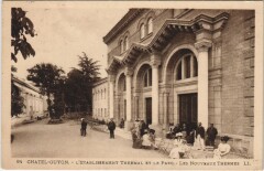 Chatel Guyon Etablissement Thermal et le Parc
