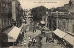 St Malo Place Chateaubriand
