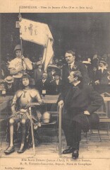 Compiegne Mlle Alice Dumars Et Maurice Barres Maire De Compiegne