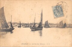 Etaples Arrivee Des Bateaux