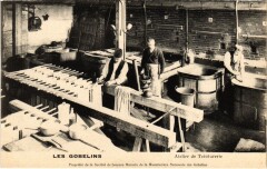 Carte postale ancienne Les Gobelins - Atelier de Teinturerie
                                                                     à Paris 13e
                                