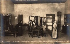 Paris Theatre Antoine Les Remplacantes au Village