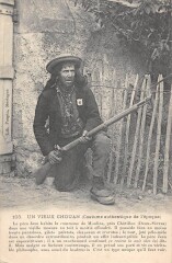 Un Vieux Chouan Le Pere Jean Habite La Commune De Moulins Pres Chatillon