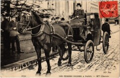 Paris Les femmes cocher Mme Charnier Transport
