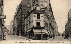 Carte postale ancienne La Rue Franklin (à droite) la Rue Vineuse (à gauche)
                                                                     à Paris 16e
                                