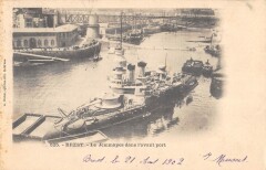 Brest Le Jemmapes Dans L'Avant Port à Brest