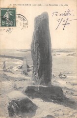 Le Bourg De Batz Le Monolithe Et La Jetee -
													44 Loire Atlantique
												