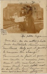 Paris carte photo 2 femmes avec bebe nourrices?