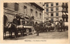 Paris Vecu. Une Station d'Omnibus