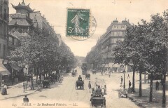 Paris Le Boulevard Voltaire